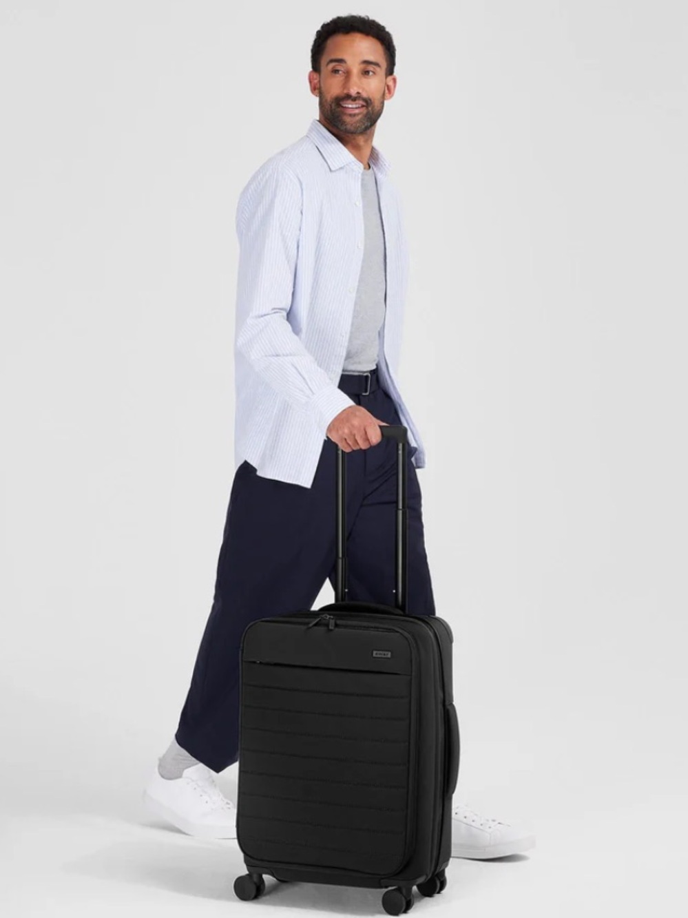 NEW IN BOX - Away Softside Bigger Carry-On in Jet Black - Picture 3 of 8